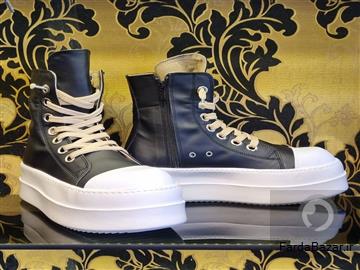 آگهی رایگان مرکز طراحی و تولید مدلهای کفش فشن و خاص روز دنیا